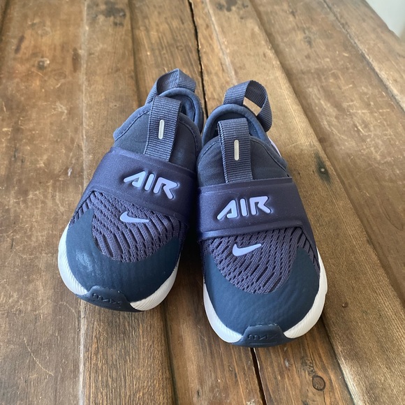 Air Max 270 Extreme Sneaker
NIKE - Picture 2 of 5